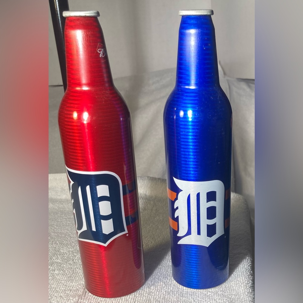 Detroit Tigers Budweiser and Bud Light empty aluminum cans